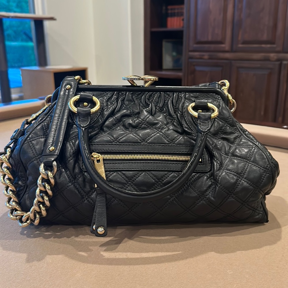 Marc Jacobs Black Quilted Shoulder Bag